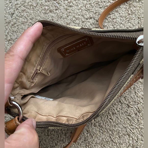 Nine West Crossbody - preowned - Picture 2 of 11